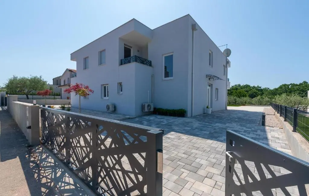 Villa Casa Storija Novigrad Istria Chorvatsko